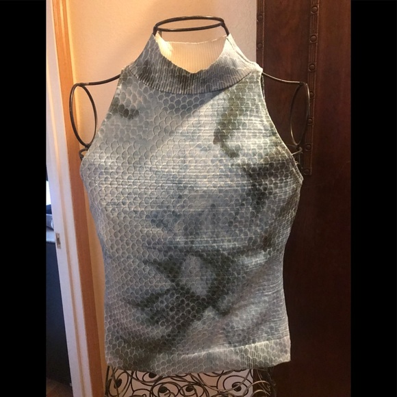 Cache Tops - Cache top size small - vintage